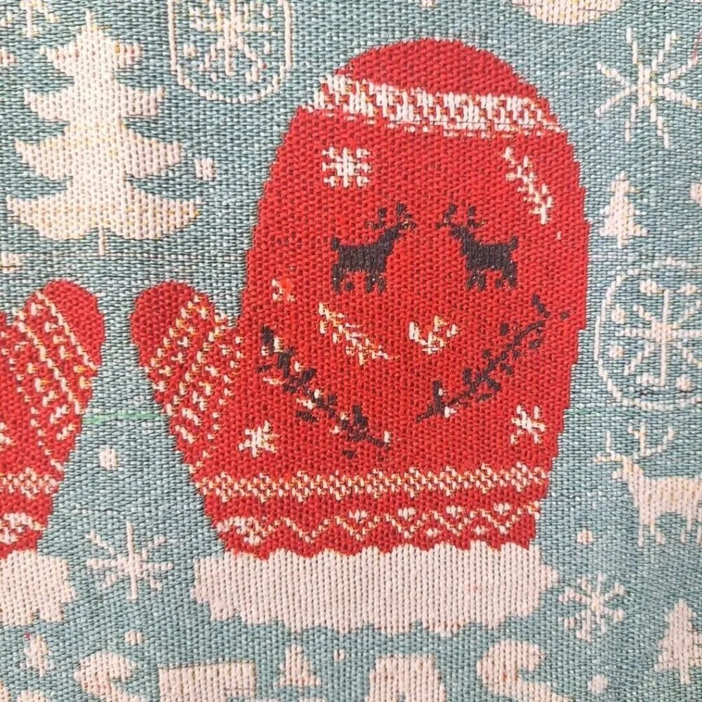 9 Pc Lot Merry Christmas Mittens Woven‎ Cloth Placemats 18.5x12.5 In